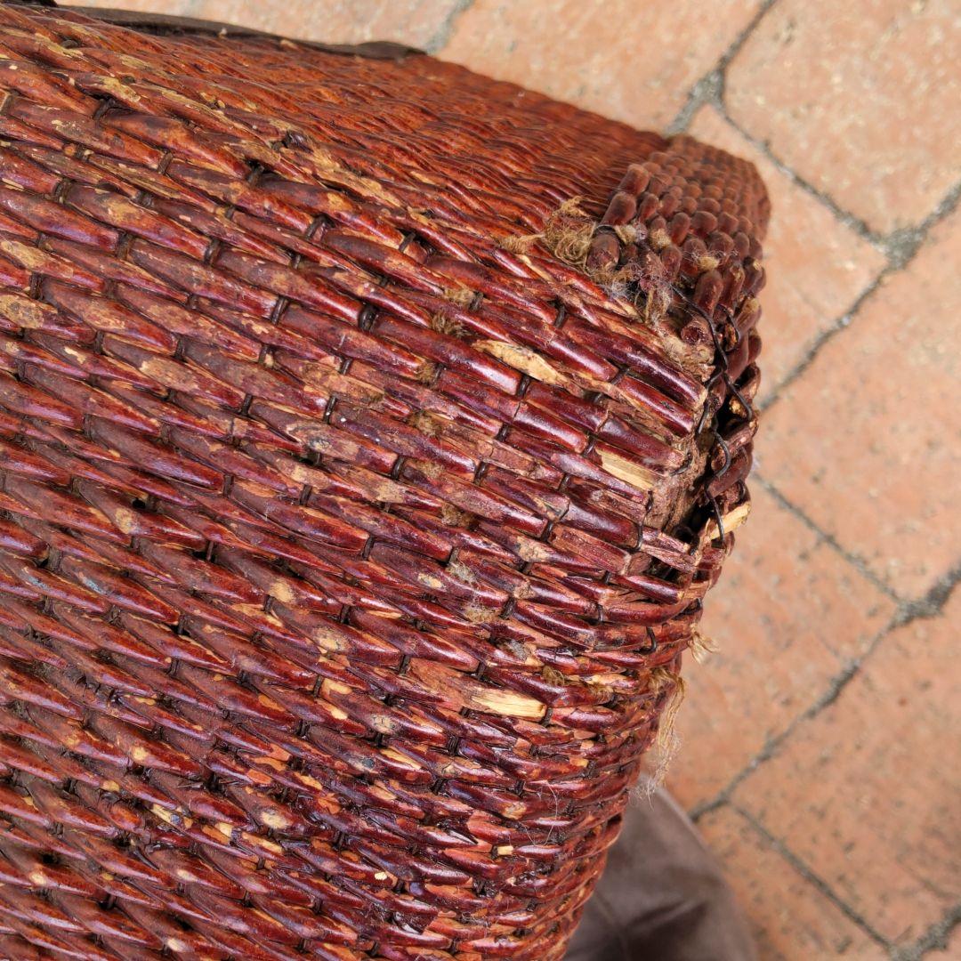 フーテンの寅さんが使っていたような柳行李　レトロなトランク