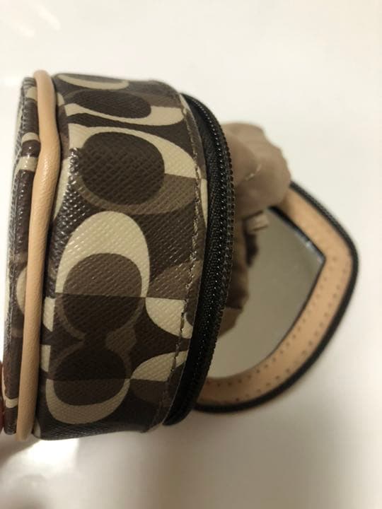 コーチのアクセサリー入れ