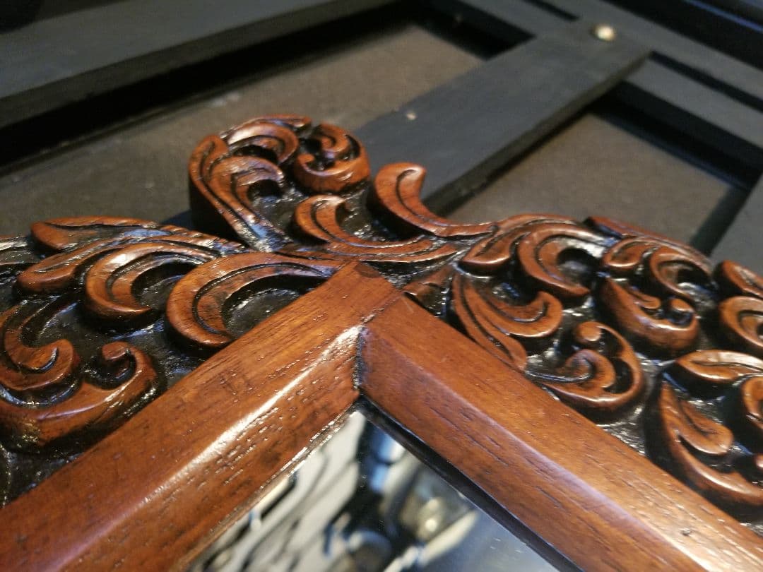 アンティーク　オールド　チーク　透かし彫り　細工　アカンサス　模様　ミラー　鏡