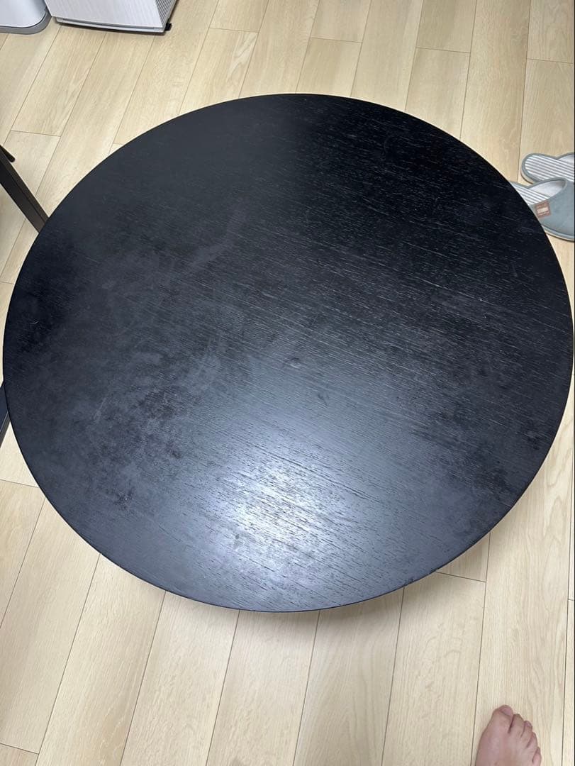 アルモニア　Majakka 円形センターテーブル