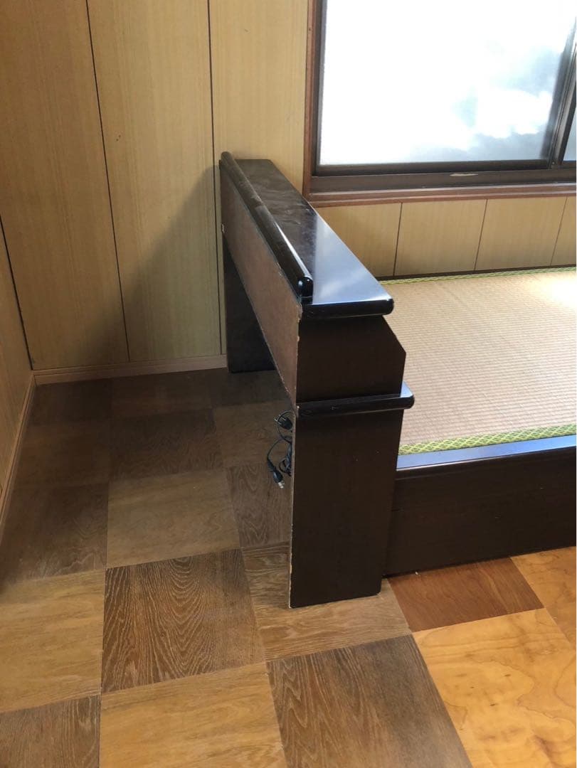 収納付きベッド　シングルベッド