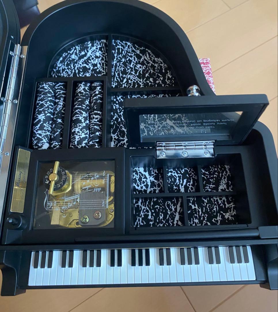 DISCRETION ディスクレーション　オルゴール　アクセサリーボックス