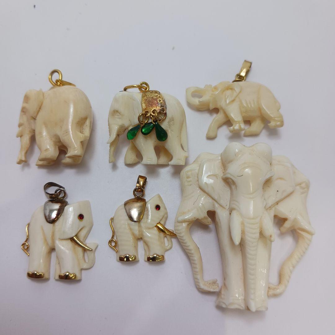 Y2892-5 高級彫刻 ペンダントトップ 24点セット 110.6g