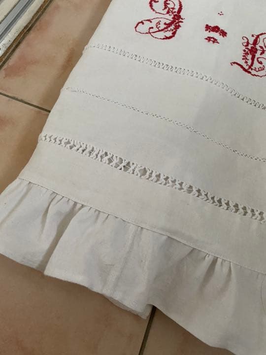 アンティーク　リネン　イニシャルカバー