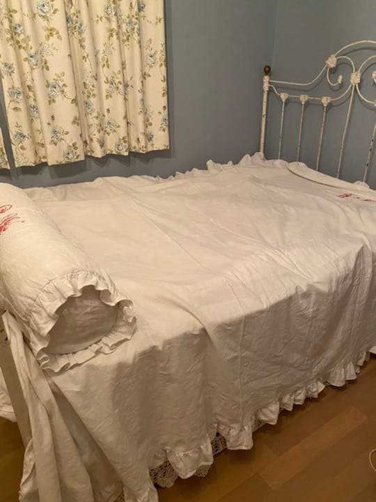 アンティーク　リネン　イニシャルカバー