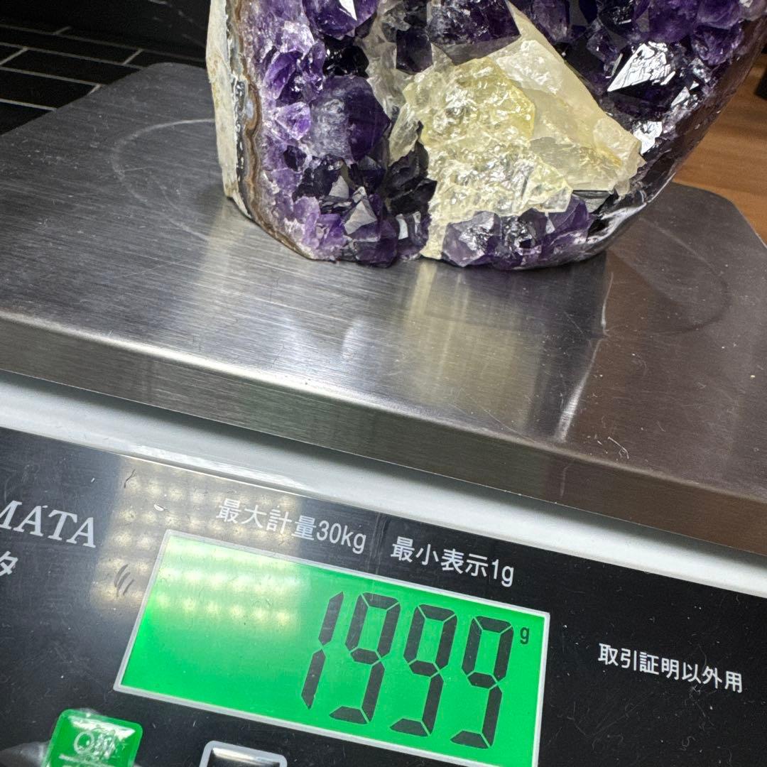 【極上品】ウルグアイ産　アメジストドーム　カルサイト共生