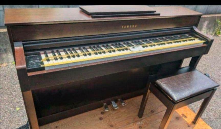 送料込み YAMAHA 電子ピアノ SCLP-6350 2017年製ほぼ新品レ