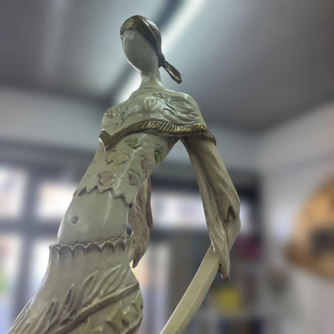 アンティーク　☆手作り☆オシャレな女性の置物