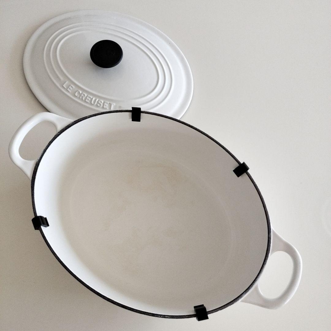 ルクルーゼ　ココットオーバル25cm ホワイト