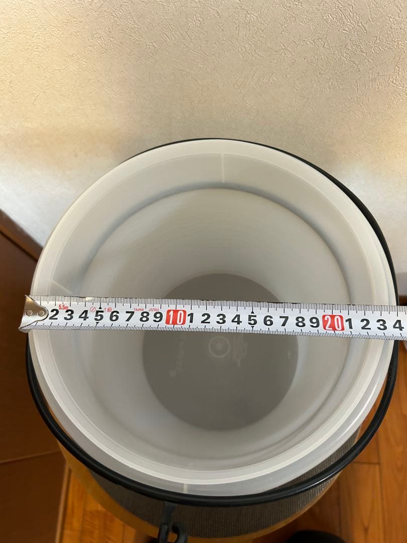 人気タッパーウェア 大容量保存容器バケツ型 ハンドル付き 直径24cm ８.８L