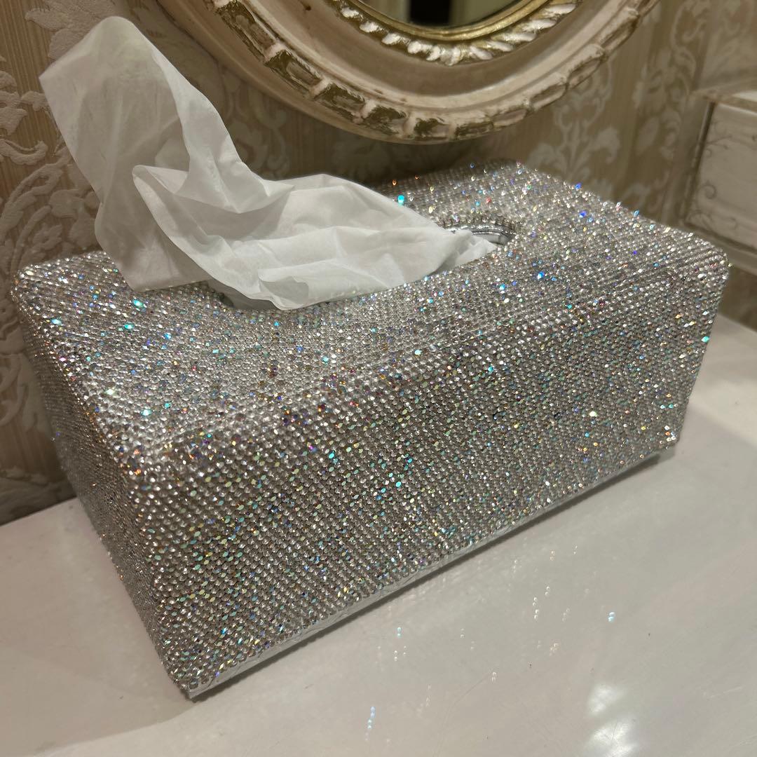 キラキラ　ティッシュボックス