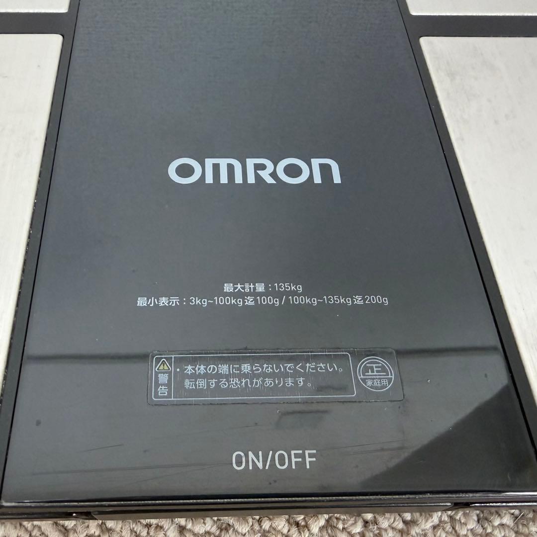 オムロン　体重体組成計　カラダスキャン　HBF-702T BK