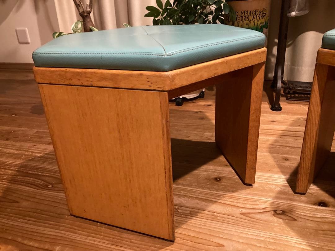 天童木工　六角形スツール 座面レザー　2脚①