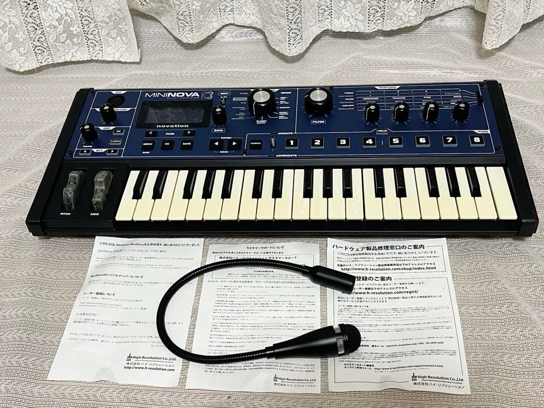 Novation MININOVA　シンセサイザー Amazon | Novation シンセサイザー MiniNova | MIDIコントローラー