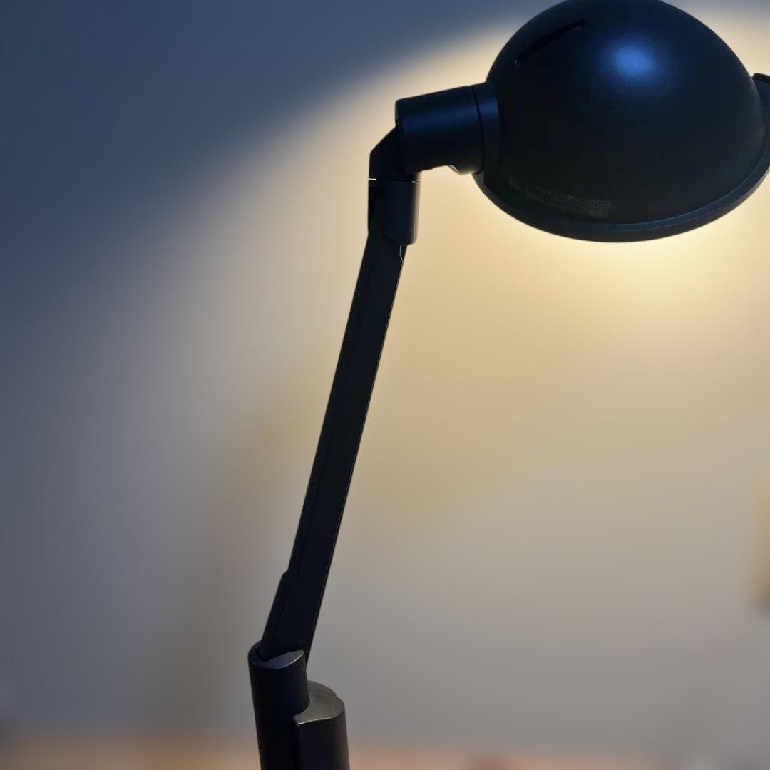 デスクライト ブラック シンプル