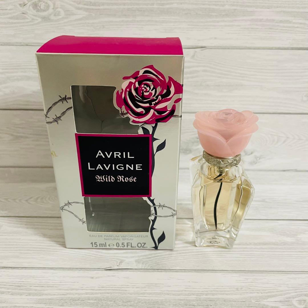 激レア】Avril Lavigne アブリルラヴィーン 香水 3点セット - メルカリ