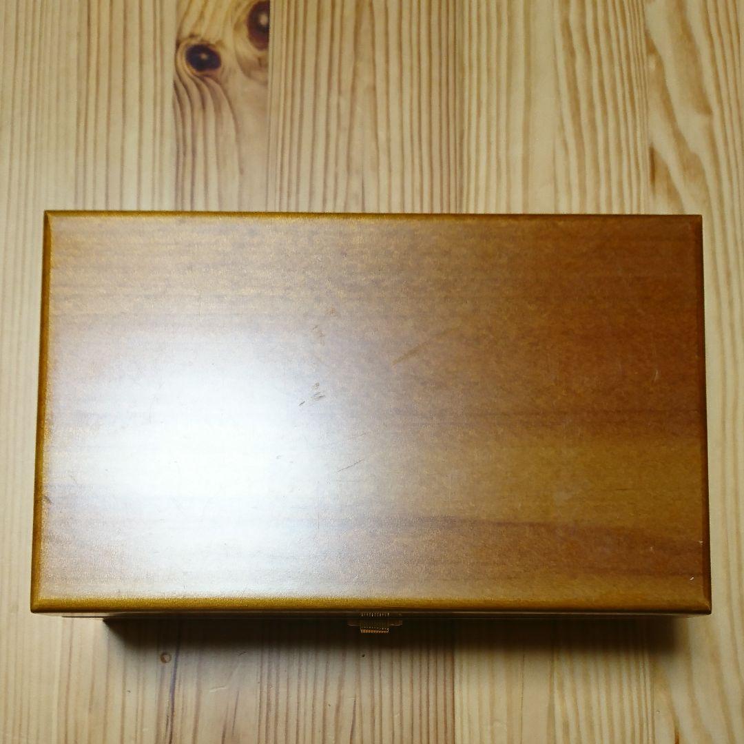 美品【Sankyoオルゴール有名ブランド】 木製箱オルゴール  ビートルズ