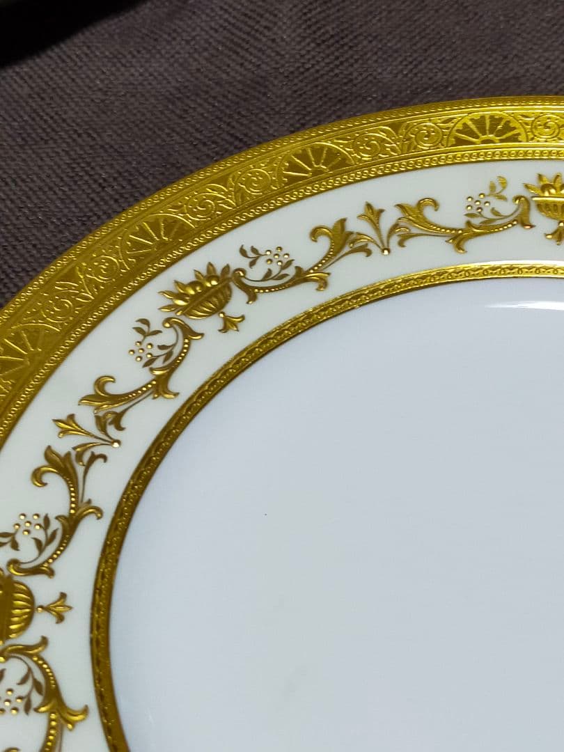 <迎賓館>２枚セット　ミントンコラモア　盛金ボウル&プレートセット