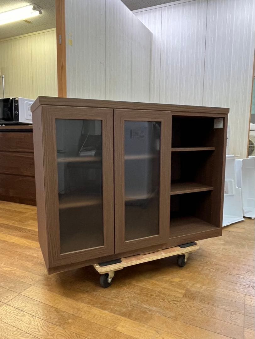 家具 木製キャビネット サイドボード カップボード 収納棚