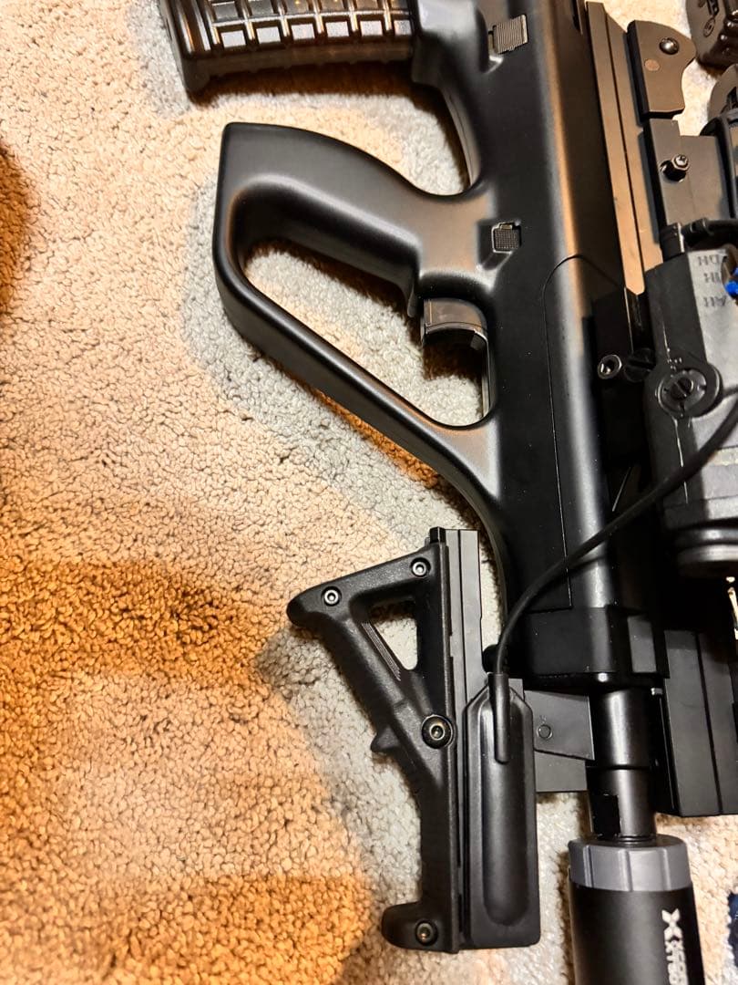 電動ガン　ハイサイクル_AUG