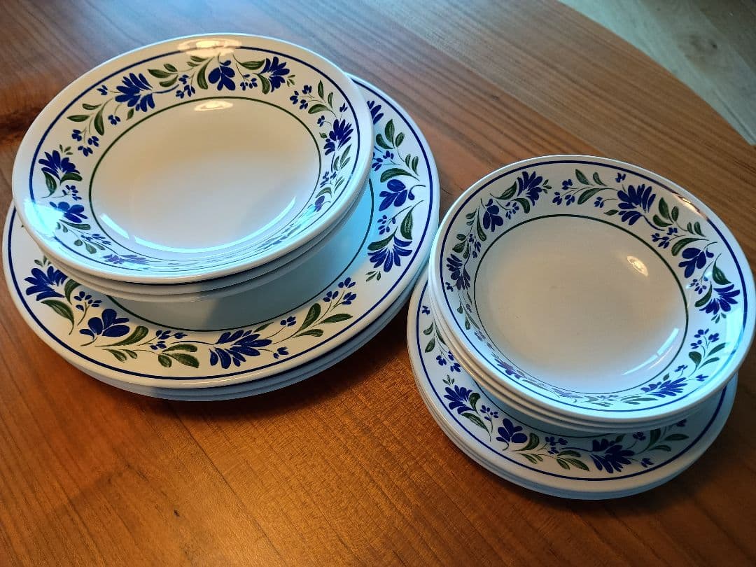 チャーチル社製 皿12枚セット