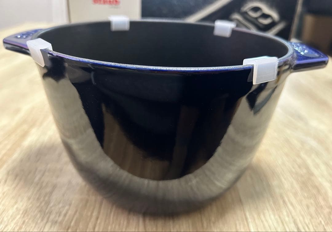 STAUB / ラ•ココット de GOHAN M Lilyグランブルー