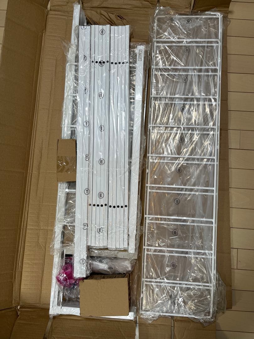 ニトリ　スチールラック　ホワイト