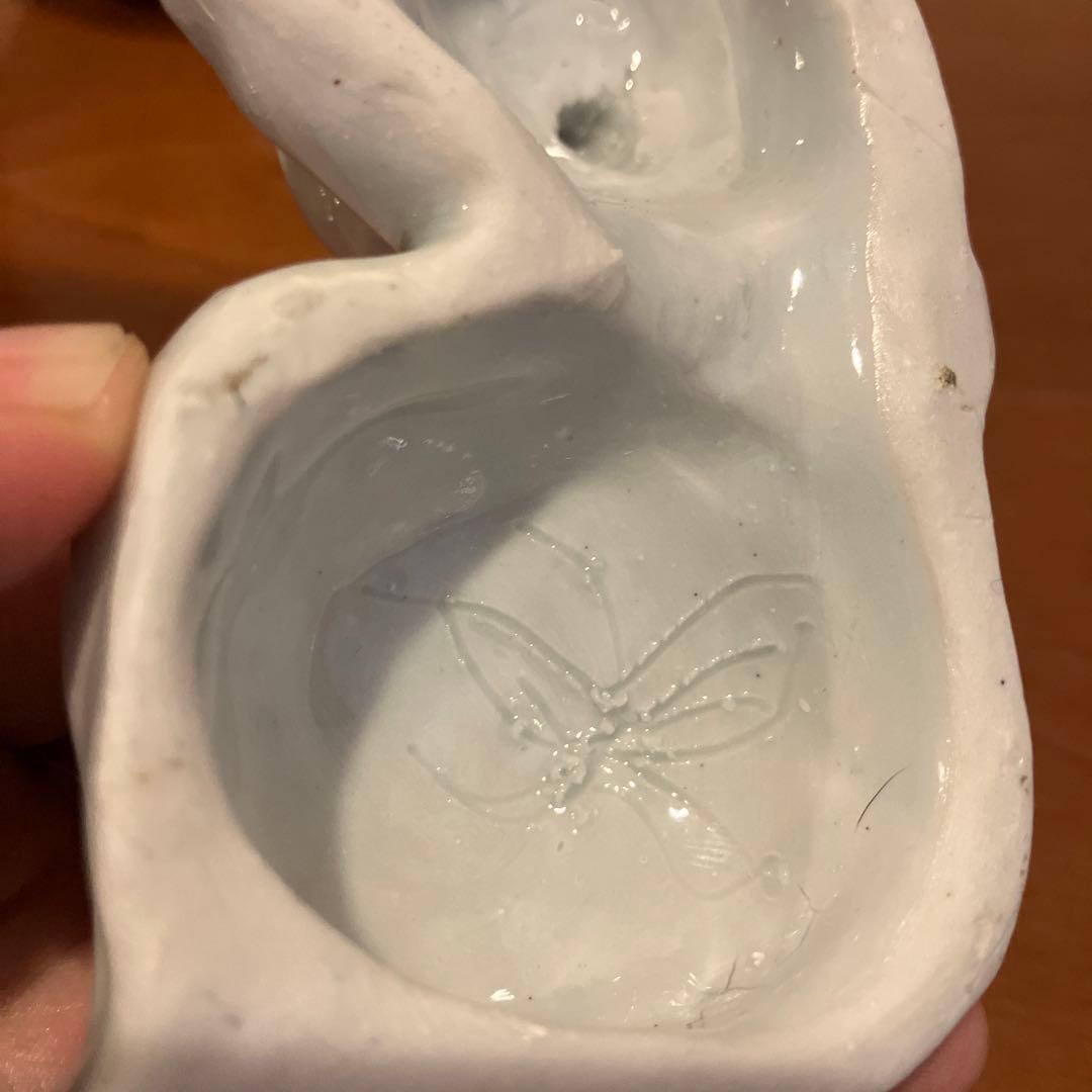 作家さんが手掛けた美しいお色でどの角度からも可愛い過ぎる眠り猫の陶器オブジェ