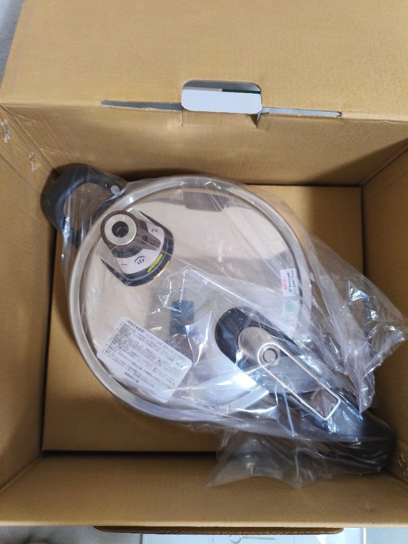 ワンダーシェフ　圧力鍋　4.0L