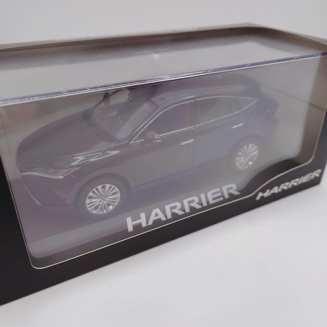 トヨタ ハリアー 80系 ミニカー 1/30 プレシャスブラックパール - メルカリ