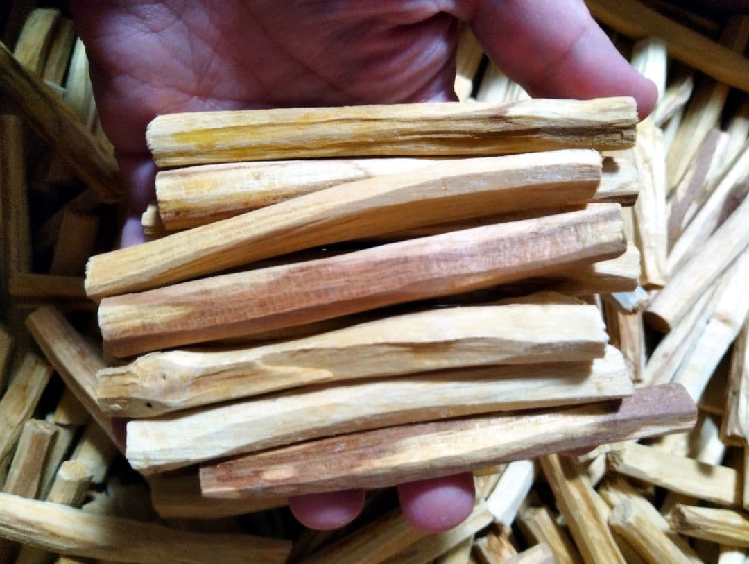 天然お香木インセンス✨️最高級エクアドル産パロサント1KG業務用価額浄化ＡＡＡ