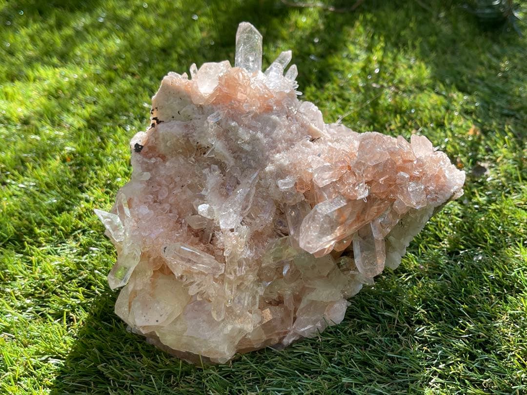 マニカラン　水晶　クラスター