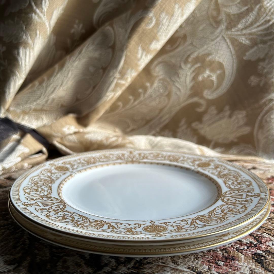 Worcester HydePark 英国王室の優雅を纏うプレート2枚