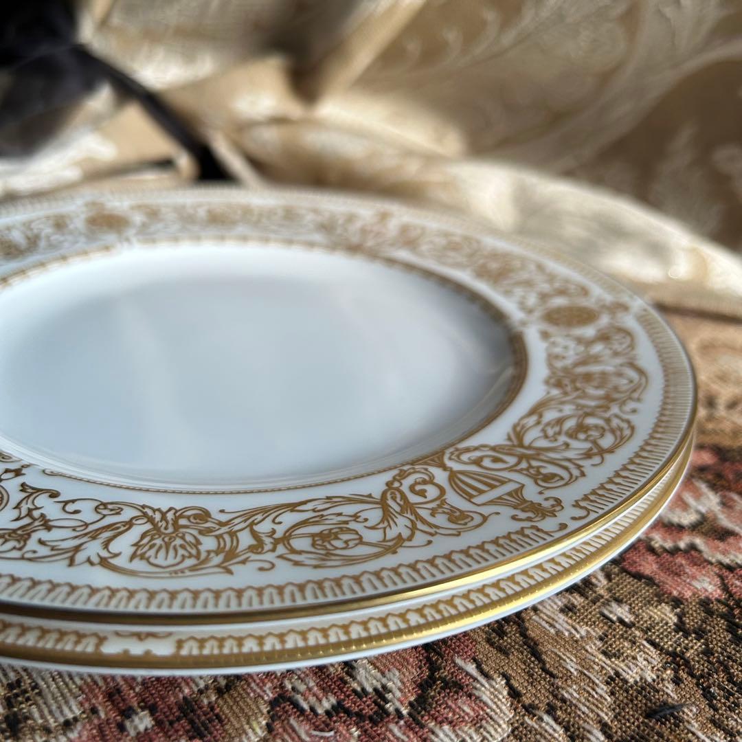 Worcester HydePark 英国王室の優雅を纏うプレート2枚