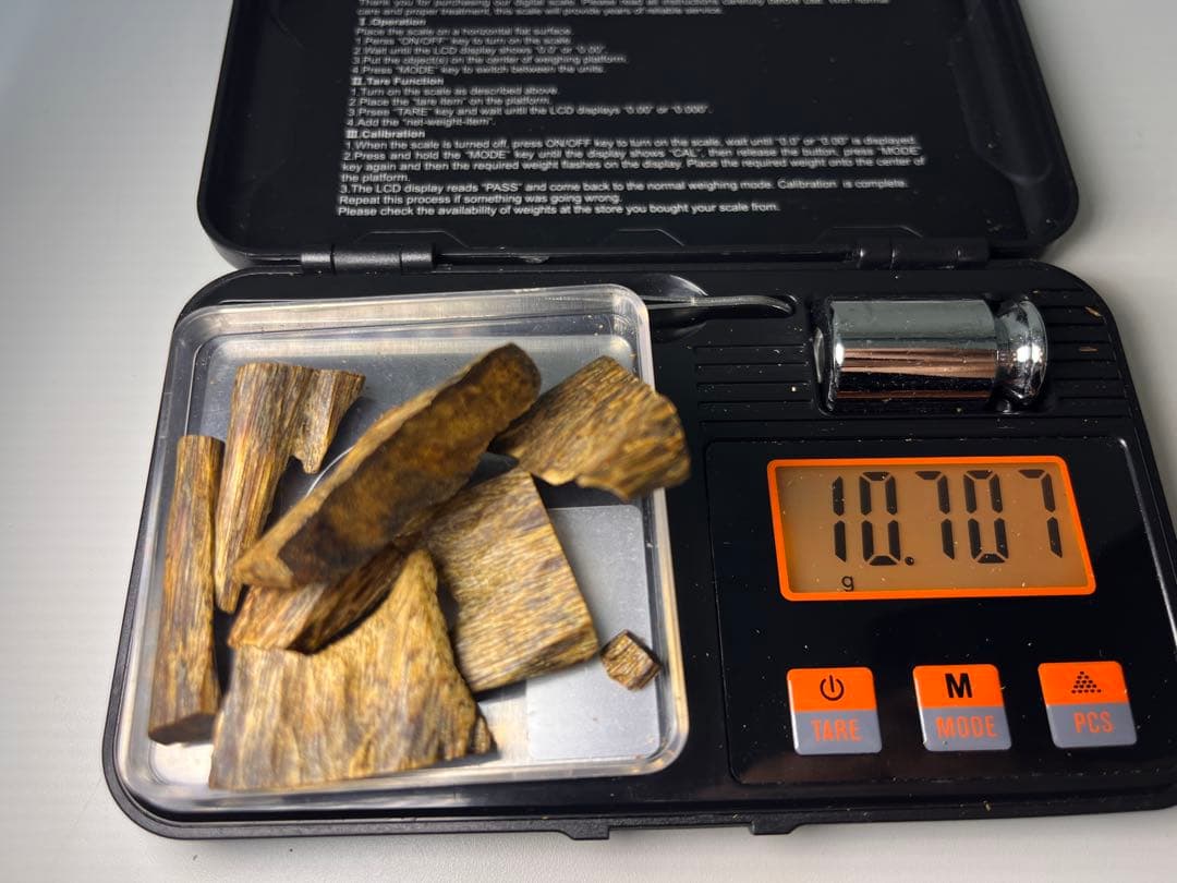 お香 天然沈香 六国五味聞香用 伽羅 香木 1-S-10.707