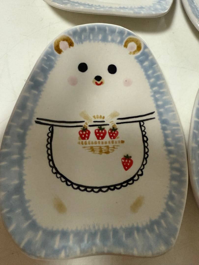 レア‼️ポーリッシュポタリー好きさんに ハリネズミお皿 4枚セット 三浦愛子さん作