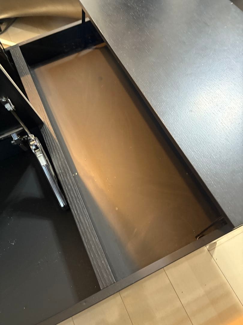 Bo Concept Chiva コーヒーテーブル