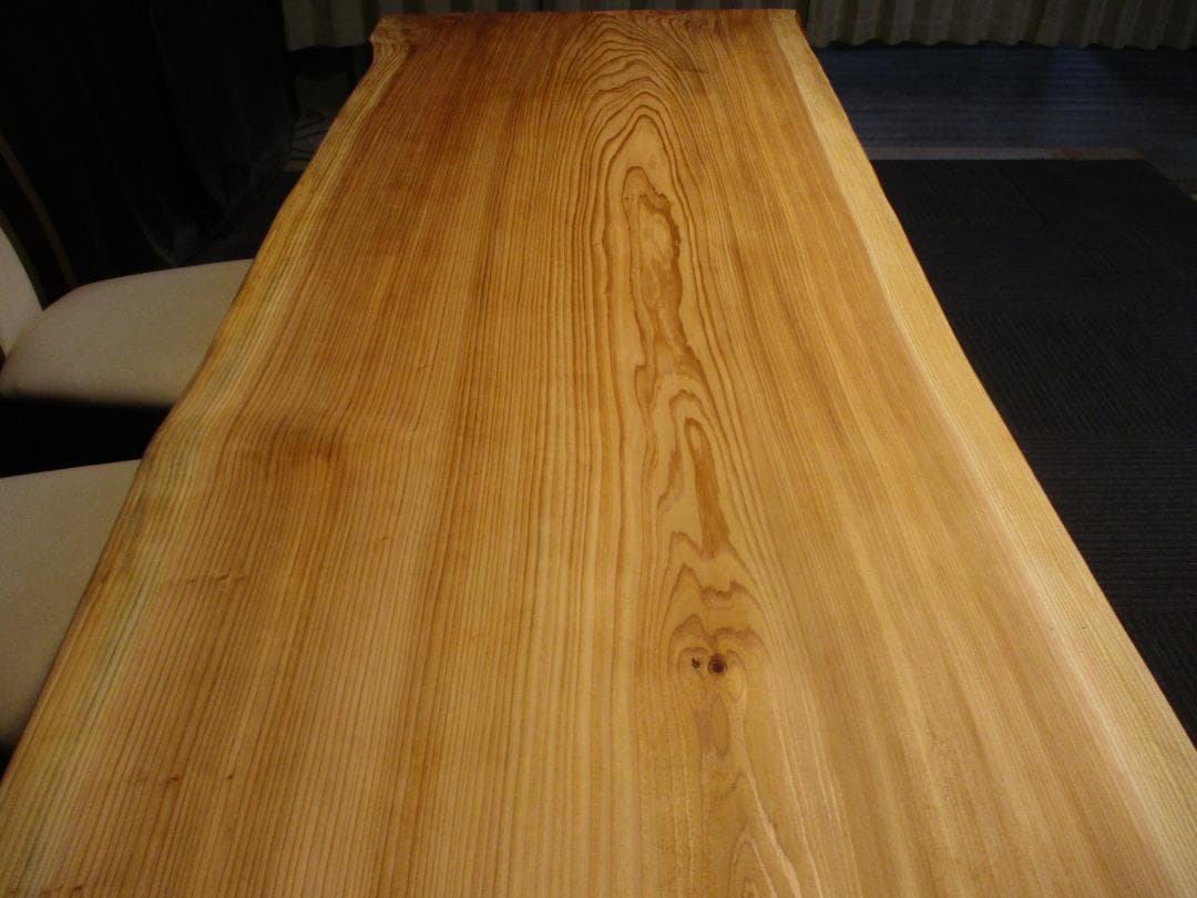 # 873■　杉　スギ　テーブル　ローテーブル　ダイニング　座卓　一枚板