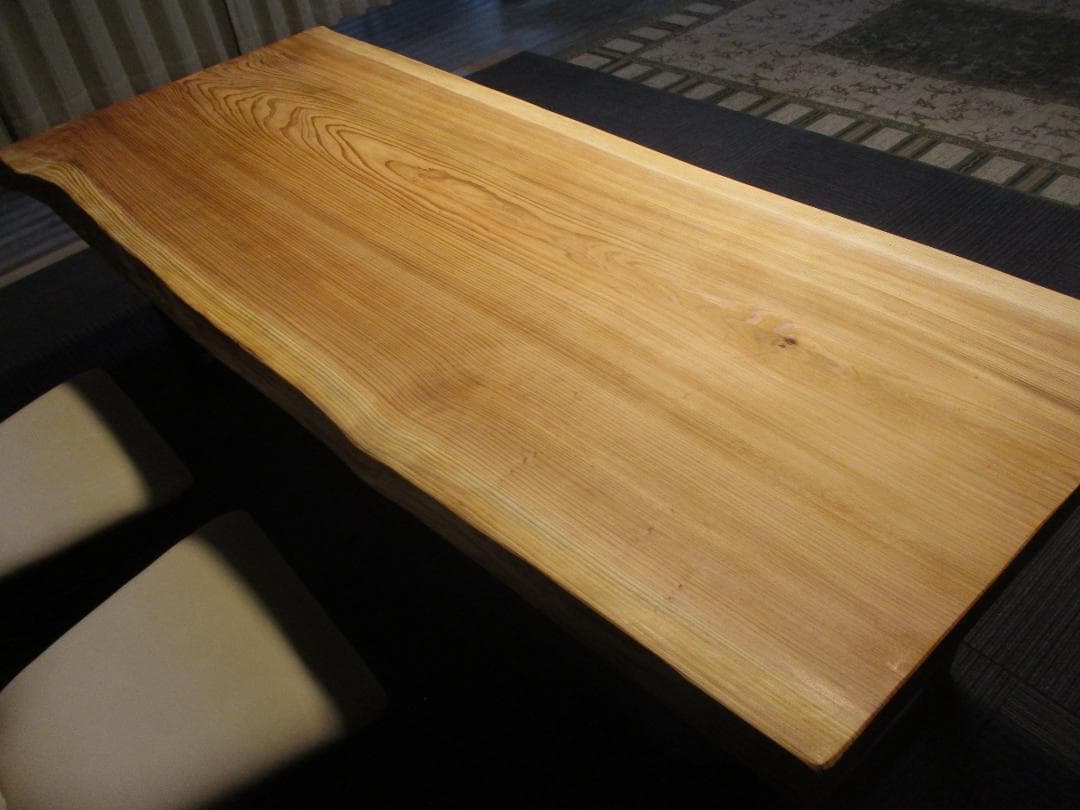 # 873■　杉　スギ　テーブル　ローテーブル　ダイニング　座卓　一枚板