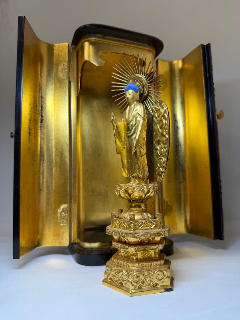 W 仏教具 厨子 阿弥陀如来仏像 金彩 - メルカリ