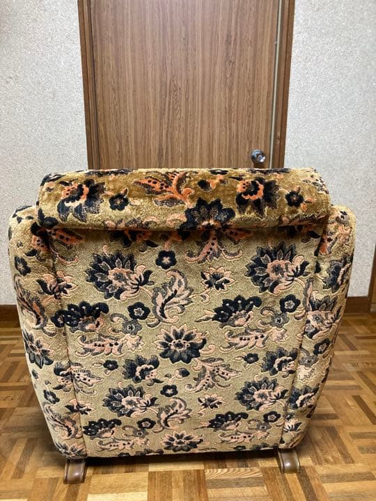 馬場家具　アンティークシングルソファ