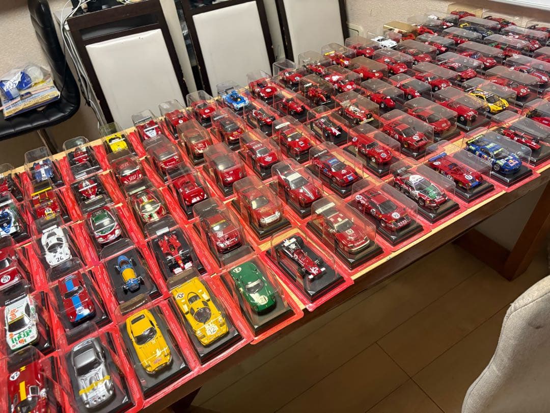 タ*ン様 ディアゴスティーニ　フェラーリ　221台