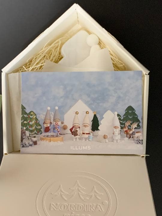 ノルディカニッセ ウサギを抱えたサンタ&白羊&ツリー - メルカリ