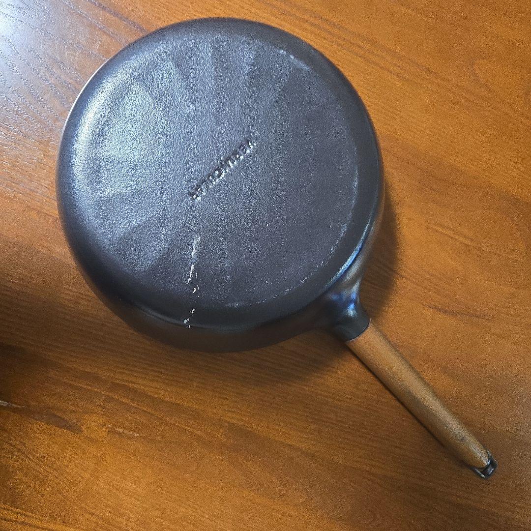 VERMICULAR フライパン 蓋付きレシピ本付き 24cm