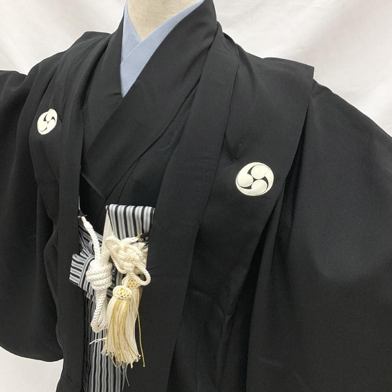 511ab3■七五三 五歳 男児 着物&羽織&袴&角帯＆長襦袢 黒紋付■美品