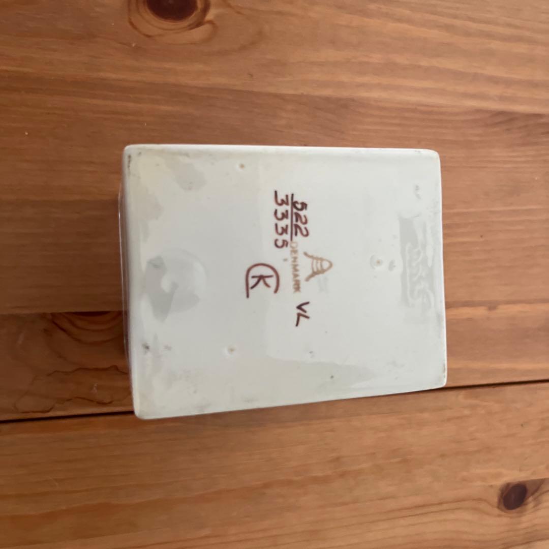  　Kari Christensen box