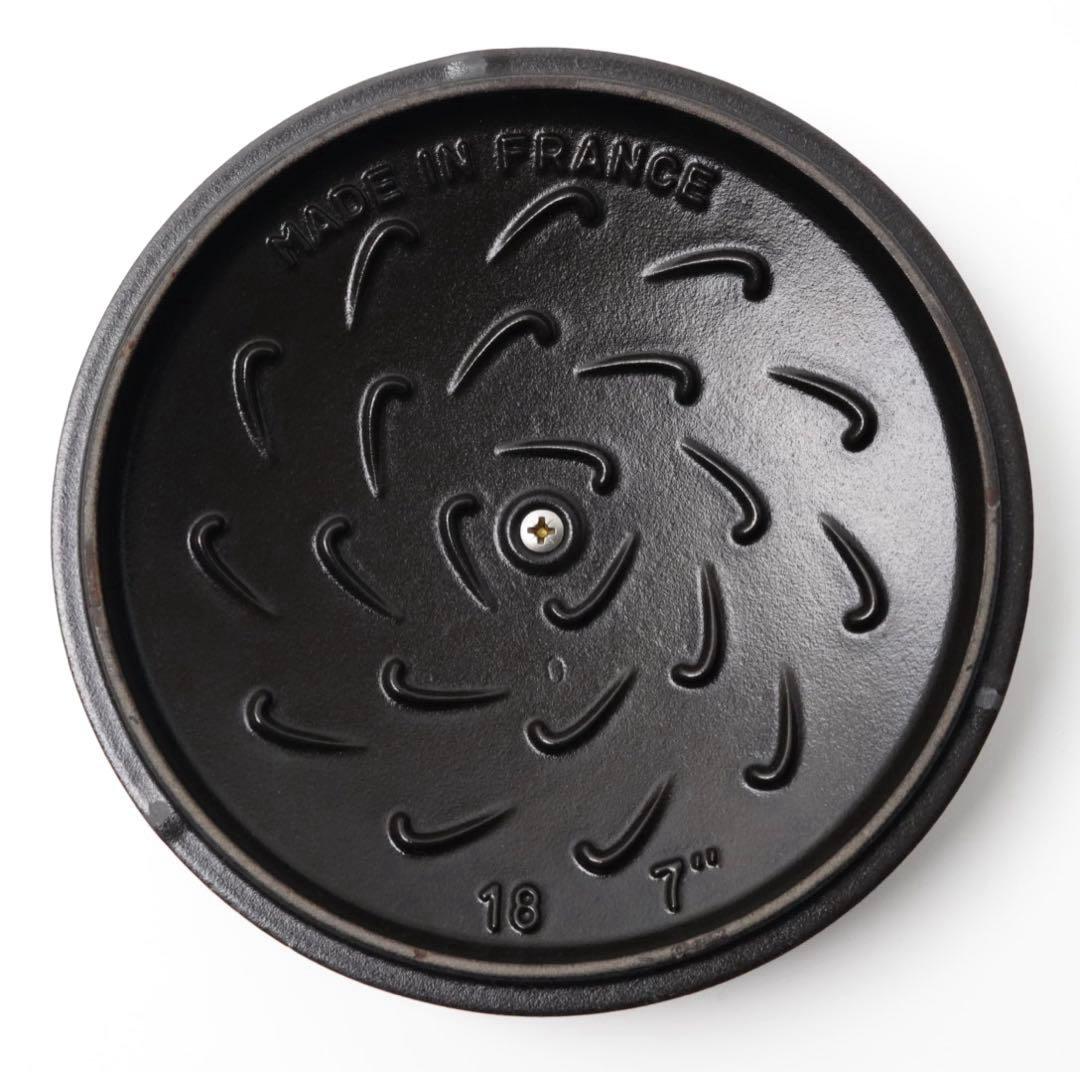 【美品】ストウブ staub Wa-NABE M 18cm ブラック