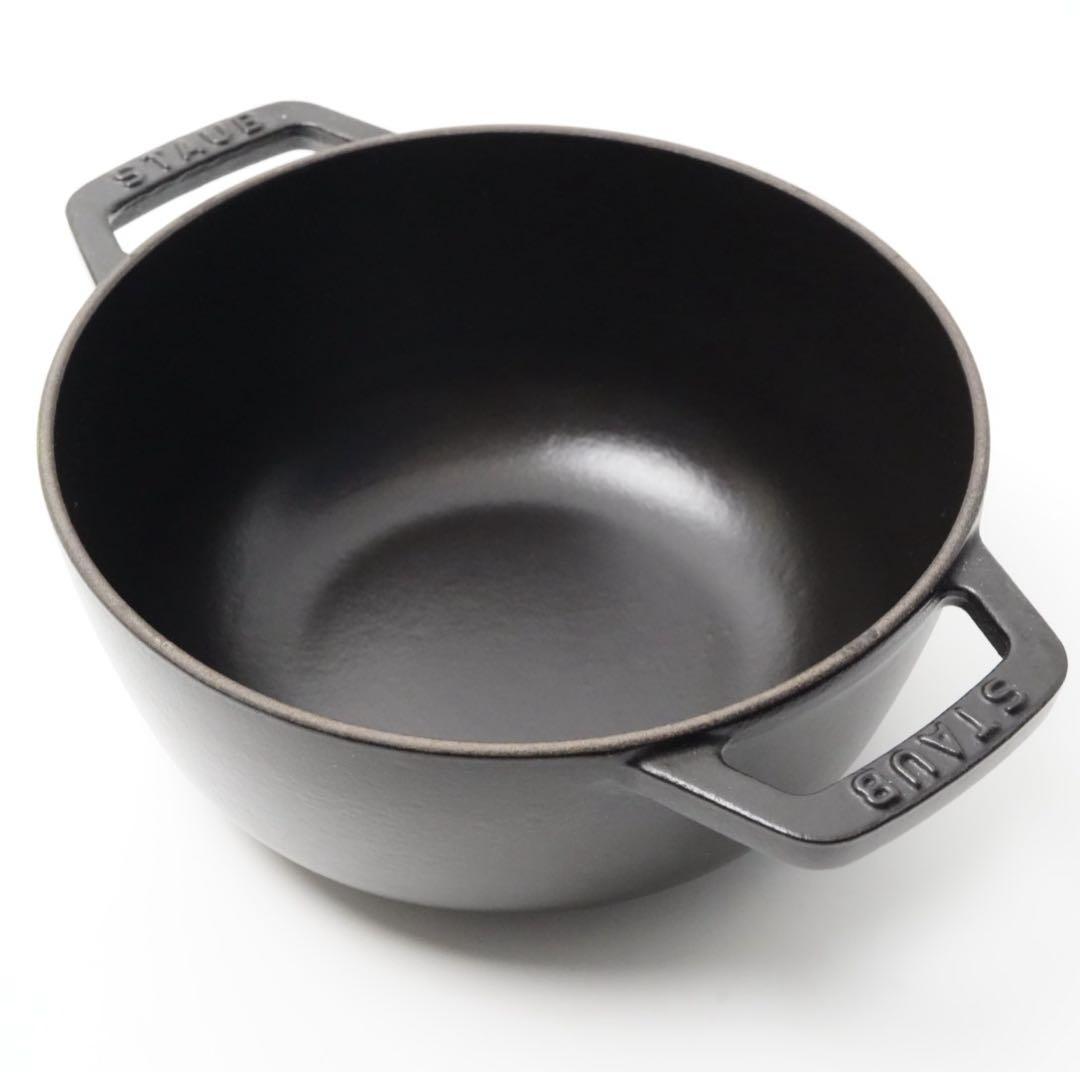 【美品】ストウブ staub Wa-NABE M 18cm ブラック