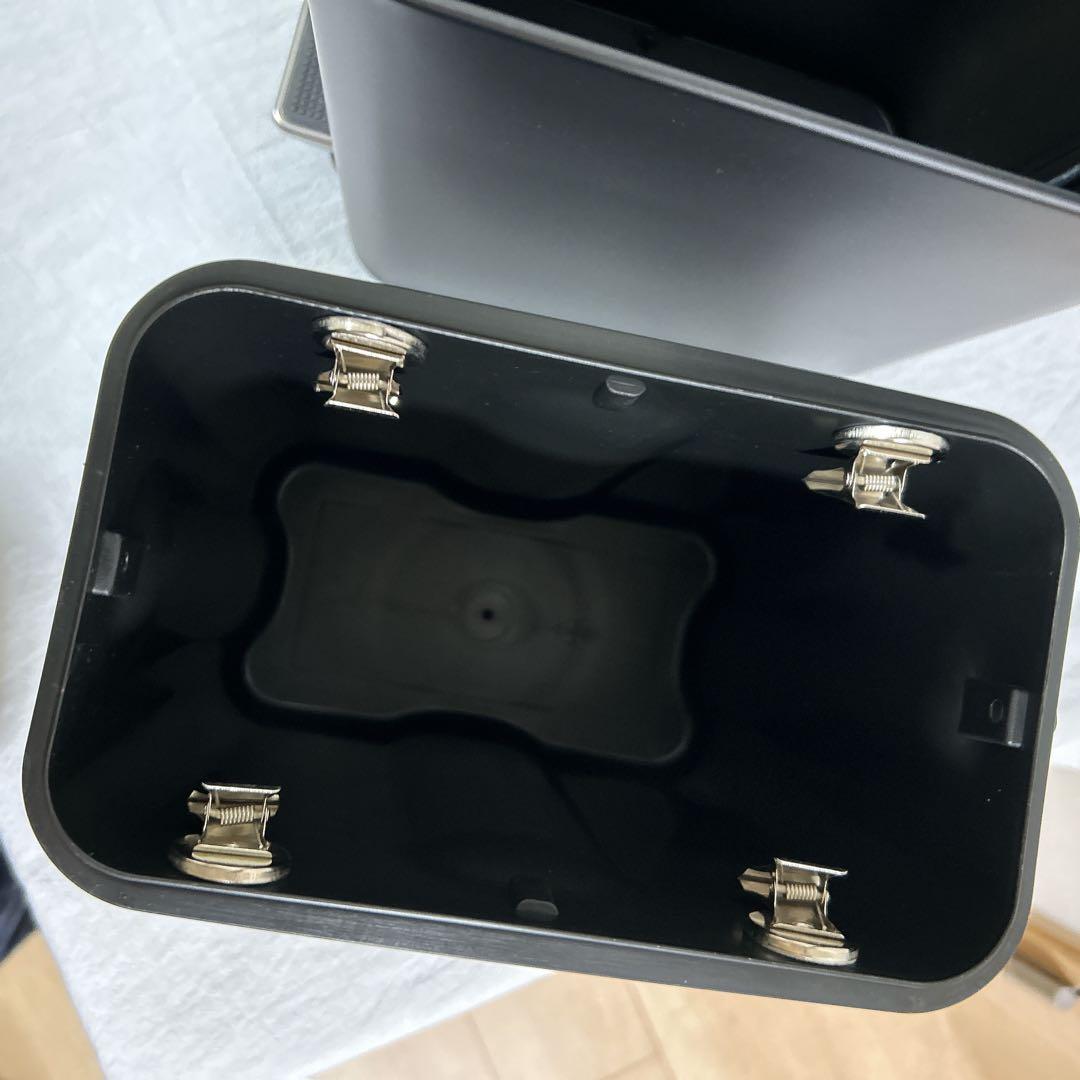ブラック ごみ箱 ソフトクローズ 袋固定クリップ付き