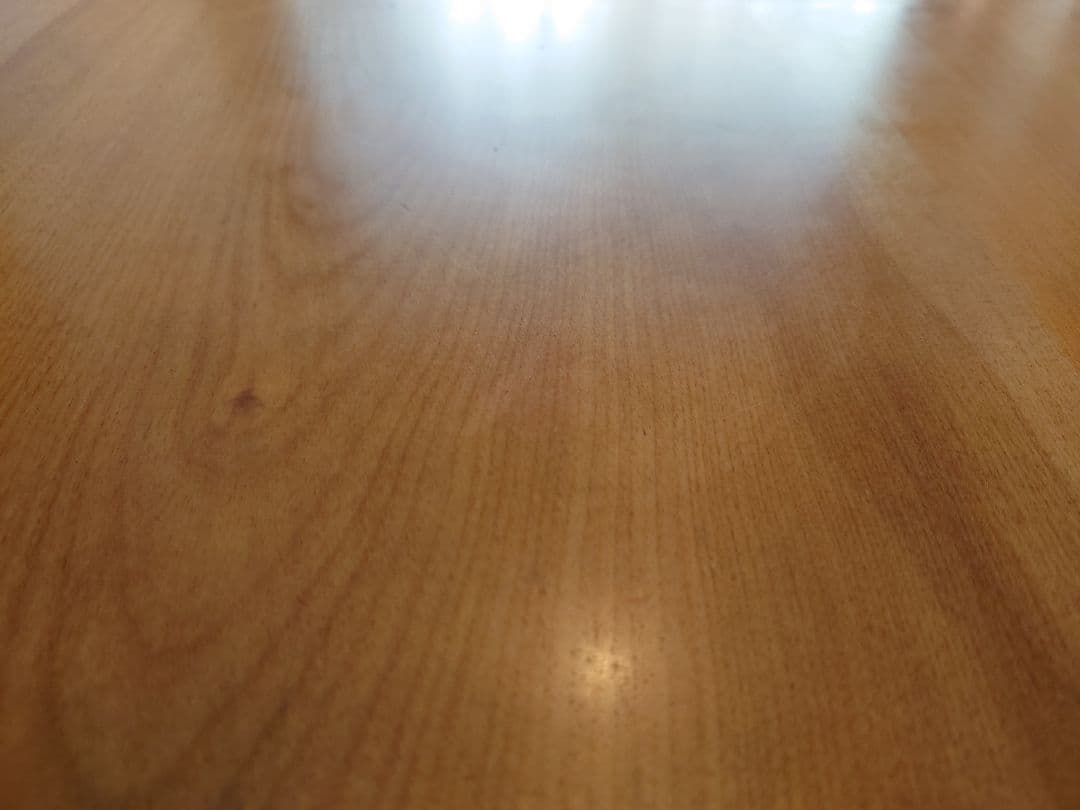 無垢材ダイニングテーブル （葉山ガーデン）